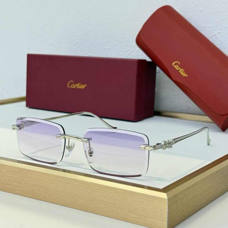 Picture of Cartier Sunglasses _SKUfw80443779fw